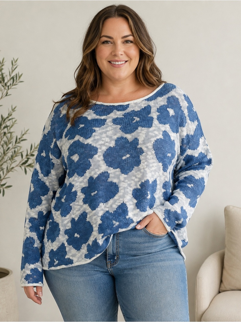 Sweet Lovely by Jen Blue & White Floral Sweater Size Large